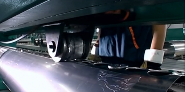 水箱内胆-5-压筋